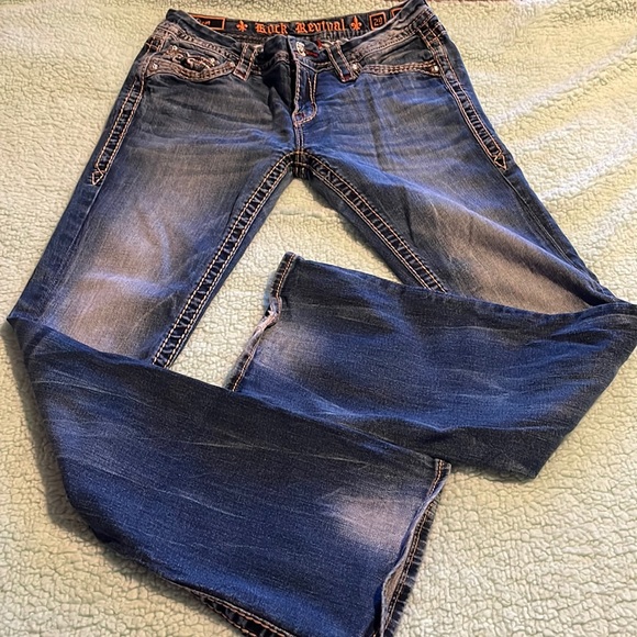 Rock Revival - Picture 3 of 5